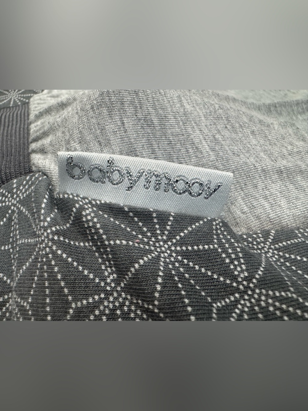 BABYMOOV DREAM BELT EUROPEAN PREGNANCY SLEEPING SUPPORT LIKE NEW EUC W/ BOX HTF - Picture 7 of 11